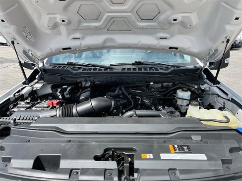 Used 2023 Ford F250 XL w/ XL Chrome Package image 27