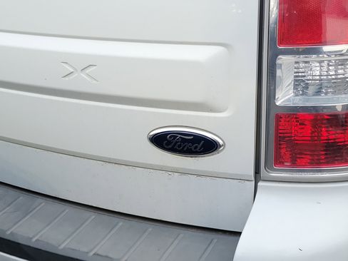 Used 2014 Ford Flex SEL w/ Equipment Group 202A FWD image 5