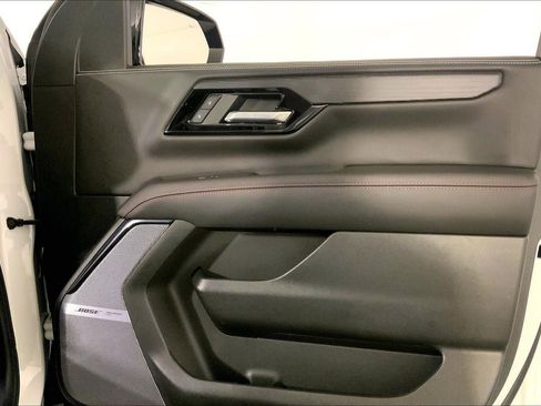 Used 2026 GMC Yukon AT4 Ultimate AWD/4WD image 26