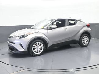 Used 2019 Toyota C-HR LE FWD video 2