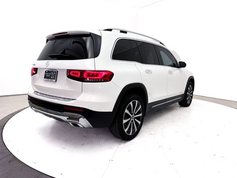 Used 2021 Mercedes-Benz GLB 250 image 17