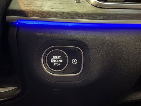 Certified 2025 Mercedes-Benz GLE 350 4MATIC image 22