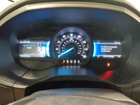 Used 2024 Ford Edge SEL image 23