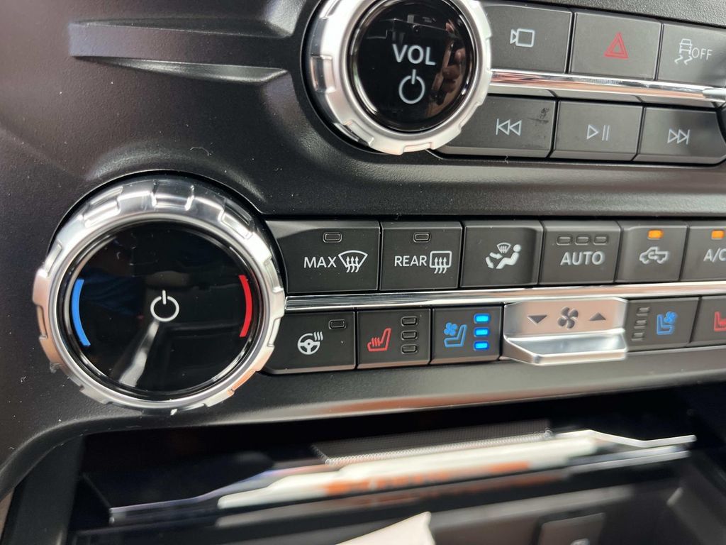 New 2026 Ford F250 King Ranch w/ Tremor Off-Road Package AWD/4WD image 36