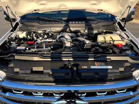 Certified 2023 Ford F250 Lariat w/ Lariat Ultimate Package image 34