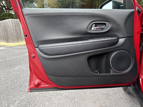 Used 2016 Honda HR-V EX-L image 13