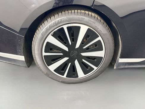Used 2023 Lucid Air Touring AWD/4WD image 33