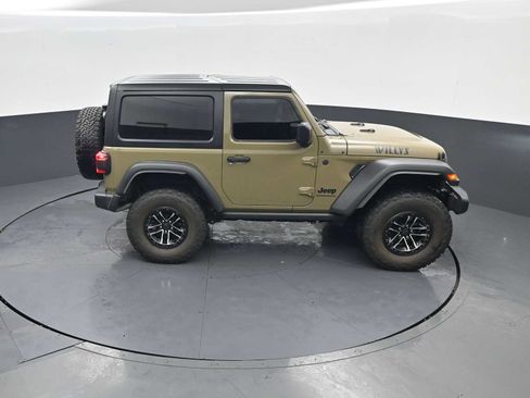 Used 2025 Jeep Wrangler Sport image 44