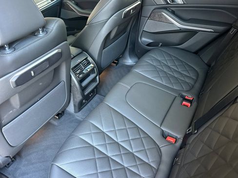 Used 2026 BMW X5 sDrive40i RWD image 12