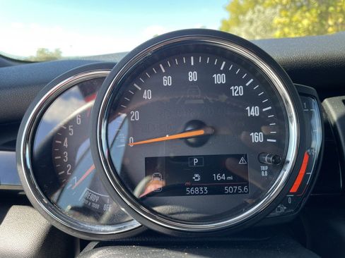 Used 2019 MINI Cooper S image 16