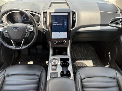 Used 2021 Ford Edge SEL w/ Convenience Package AWD/4WD image 2