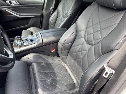 Used 2023 BMW X5 xDrive40i w/ Climate Comfort Package image 20