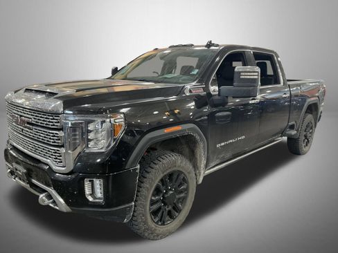 Used 2022 GMC Sierra 3500 Denali w/ Denali Black Diamond Edition AWD/4WD image 1