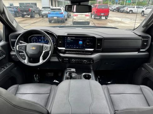 Certified 2023 Chevrolet Silverado 1500 LTZ AWD/4WD image 9