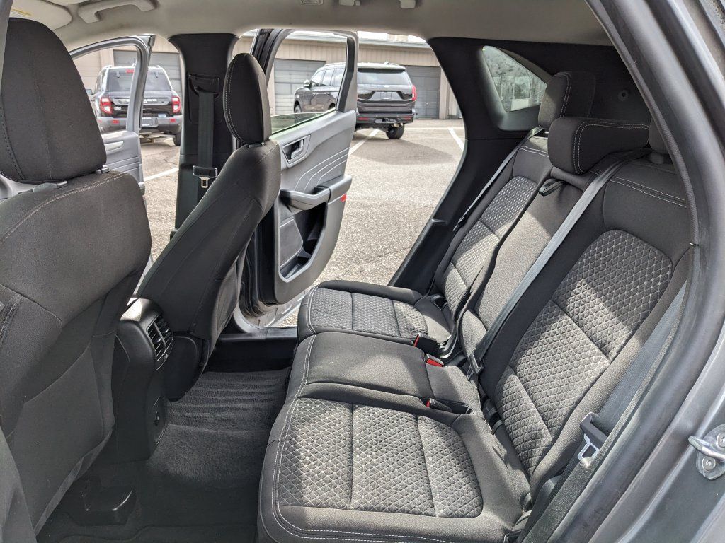 Certified 2024 Ford Escape Active FWD image 16