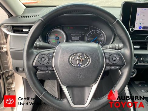 Certified 2024 Toyota Venza LE AWD/4WD image 36