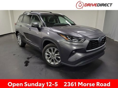 Used 2021 Toyota Highlander Limited AWD/4WD image 1