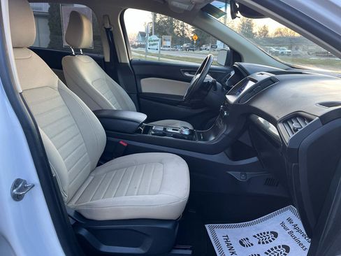 Used 2020 Ford Edge SE AWD/4WD image 17
