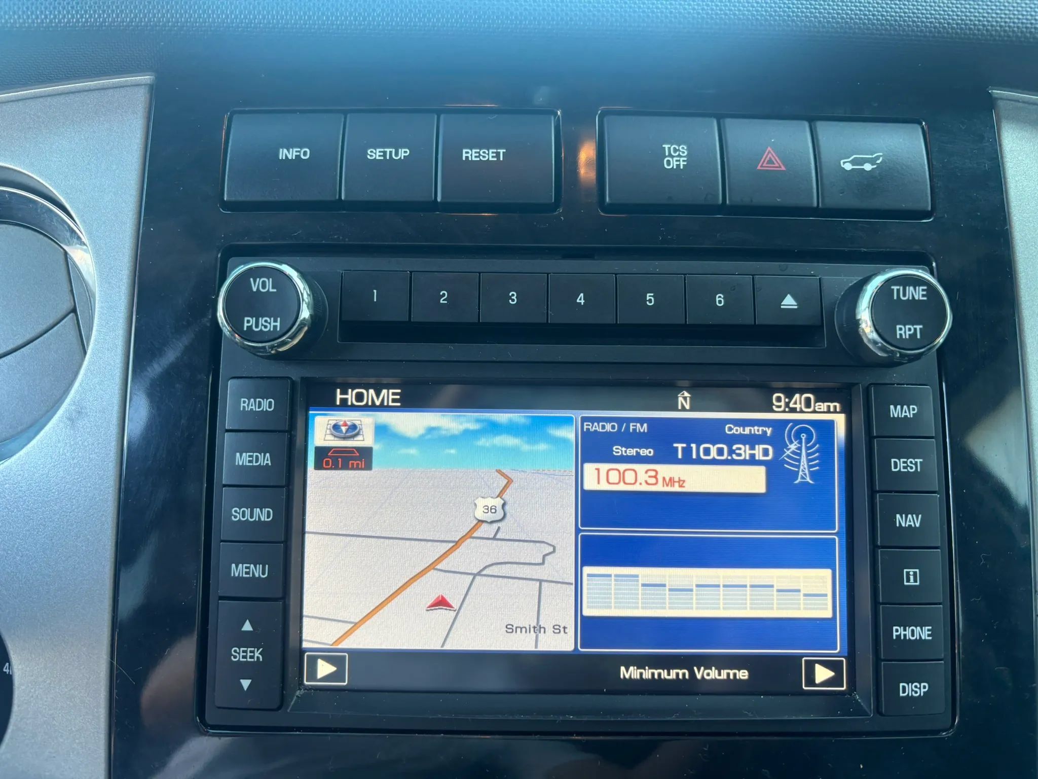 Used 2013 Ford Expedition Limited AWD/4WD image 25