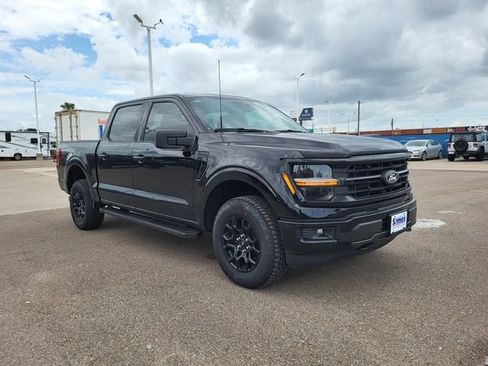 New 2026 Ford F150 XLT w/ XLT Black Appearance Package AWD/4WD image 10