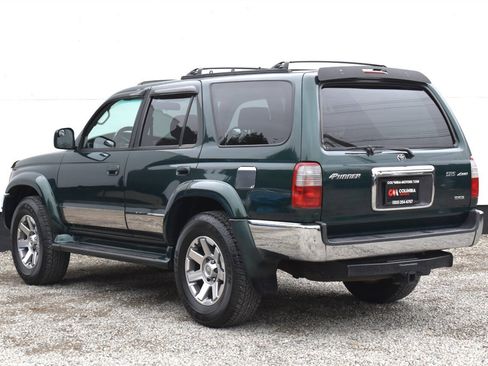 Used 2000 Toyota 4Runner SR5 image 2