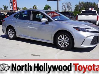 Used 2025 Toyota Camry LE video 1
