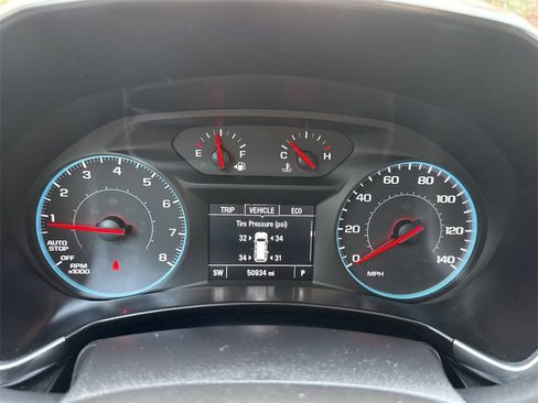 Used 2018 Chevrolet Equinox LT image 14