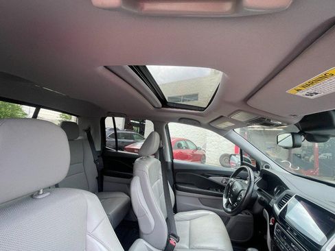 Used 2018 Honda Ridgeline RTL-E image 3