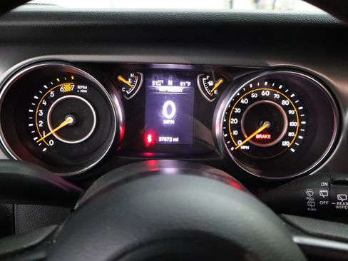 Used 2023 Jeep Wrangler Sport AWD/4WD image 17