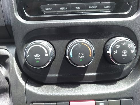 Used 2015 RAM ProMaster 1500 w/ Interior Convenience Group FWD image 18