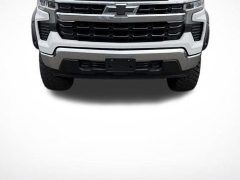 Used 2023 Chevrolet Silverado 1500 LT image 2