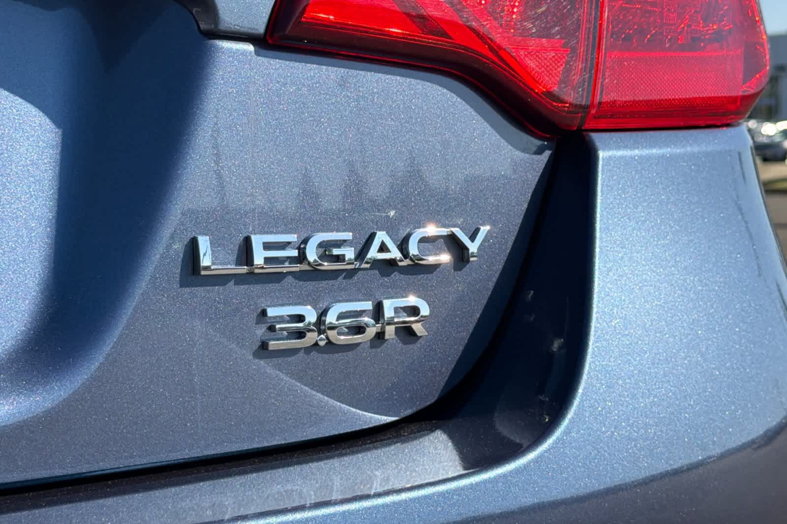 Used 2015 Subaru Legacy 3.6R Limited AWD/4WD image 30