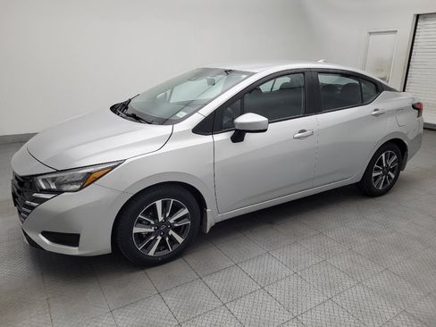 Used 2025 Nissan Versa SV w/ Trunk Package FWD image 2