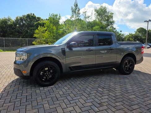 Used 2022 Ford Maverick Lariat w/ Lariat Luxury Package AWD/4WD image 3