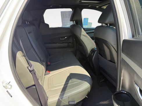 Certified 2023 Hyundai Santa Cruz Limited AWD/4WD image 18