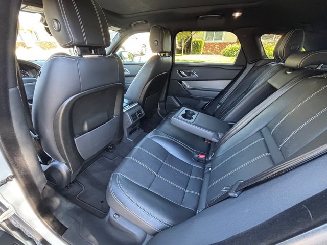 Used 2019 Land Rover Range Rover Velar S AWD/4WD image 34