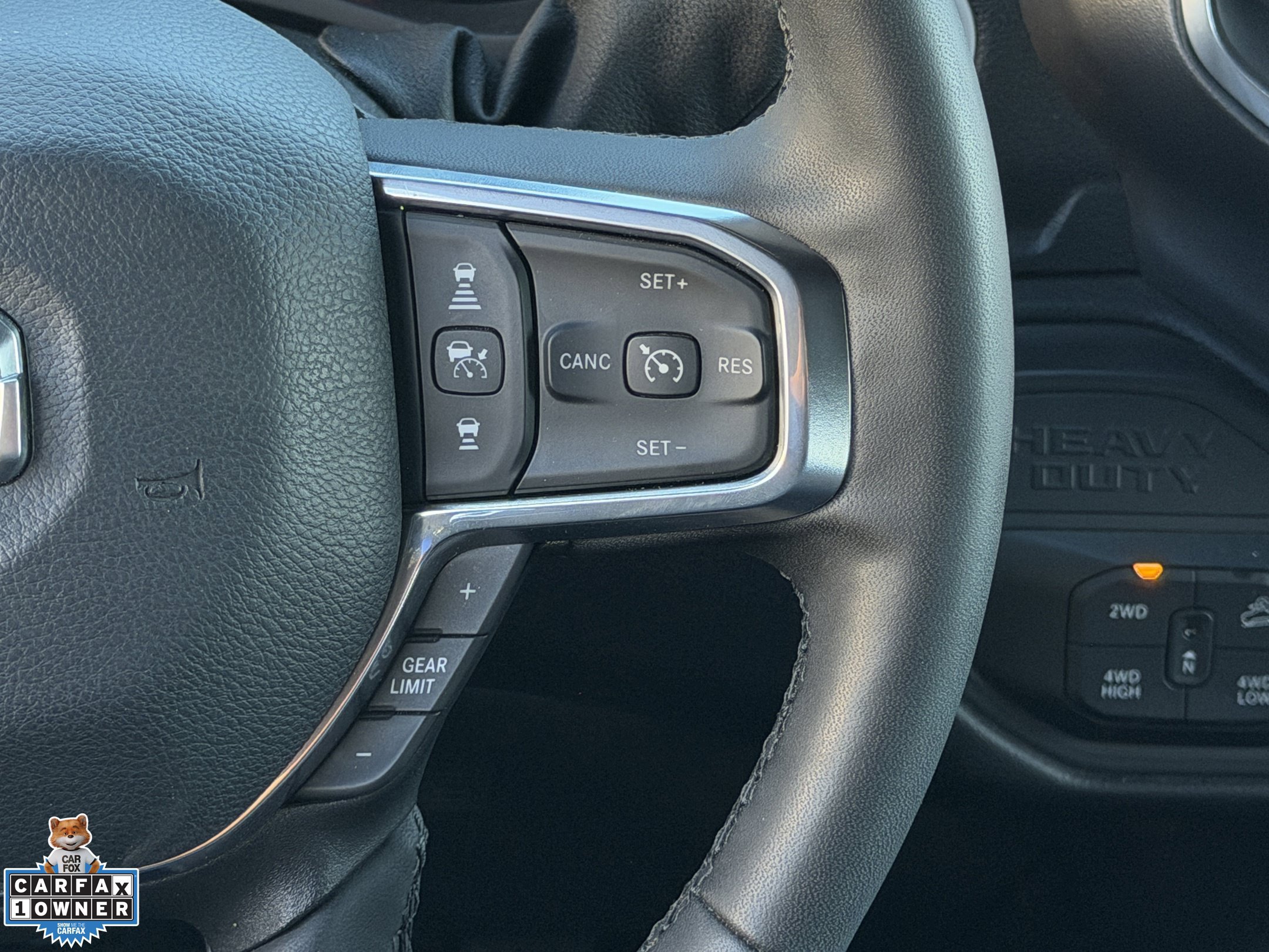 Used 2025 RAM 2500 Laramie AWD/4WD image 18