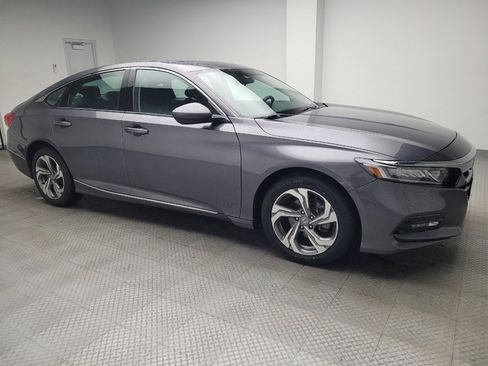 Used 2019 Honda Accord EX image 11