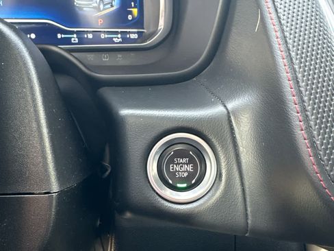 Used 2022 Chevrolet Suburban RST image 12