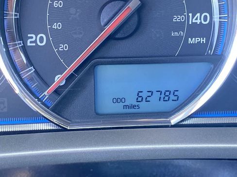 Used 2015 Toyota RAV4 Limited w/ Technology Package AWD/4WD image 15