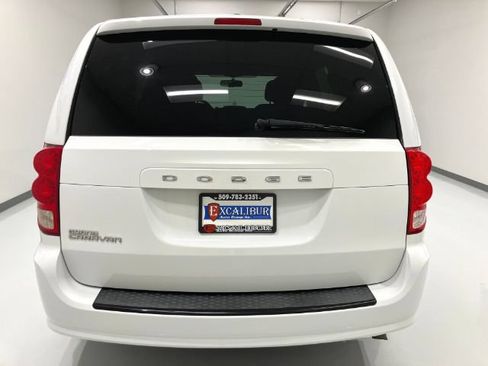 Used 2016 Dodge Grand Caravan SE FWD image 20