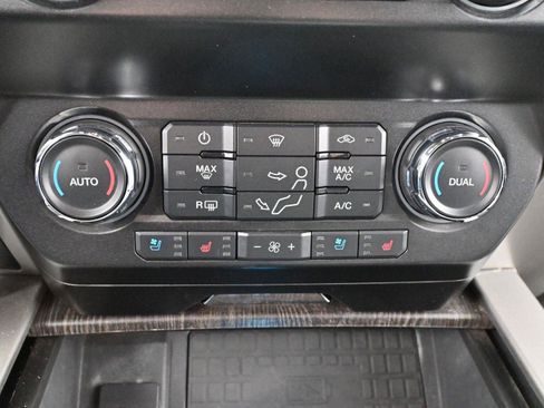 Used 2021 Ford F350 Lariat w/ Tremor Off-Road Package image 25