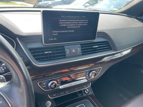 Used 2018 Audi Q5 2.0T Premium Plus w/ Premium Plus Package AWD/4WD image 7