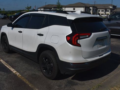 Used 2022 GMC Terrain AT4 w/ Infotainment Package II AWD/4WD image 6
