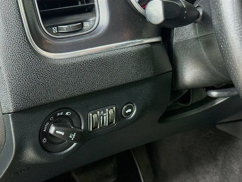 Used 2018 Dodge Charger GT AWD/4WD image 12