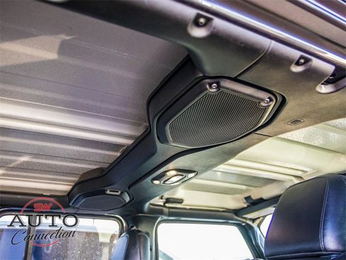 Used 2021 Jeep Gladiator Overland image 20