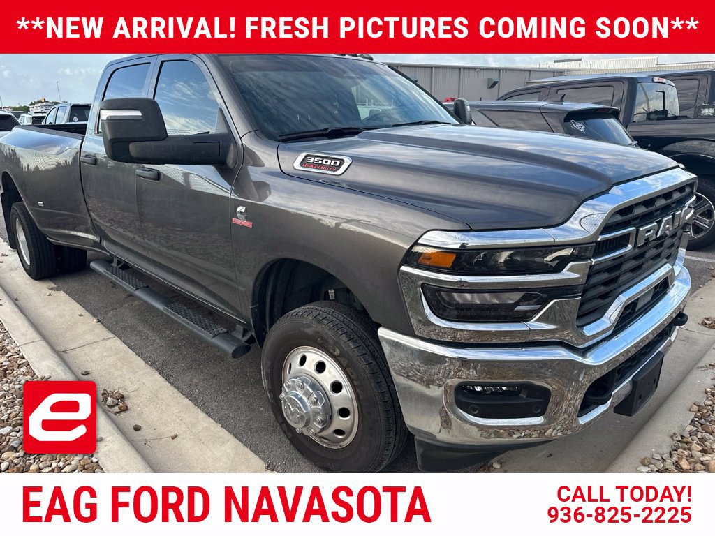 Used 2026 RAM 3500 Tradesman AWD/4WD image 1