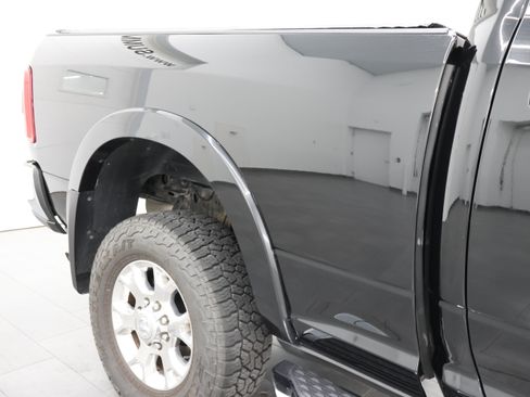 Used 2022 RAM 2500 Laramie AWD/4WD image 25