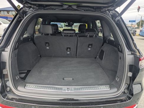 Used 2024 Jeep Grand Cherokee Overland w/ Adv Protech Group III image 12