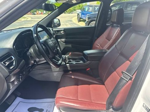 Used 2025 Dodge Durango GT AWD/4WD image 9